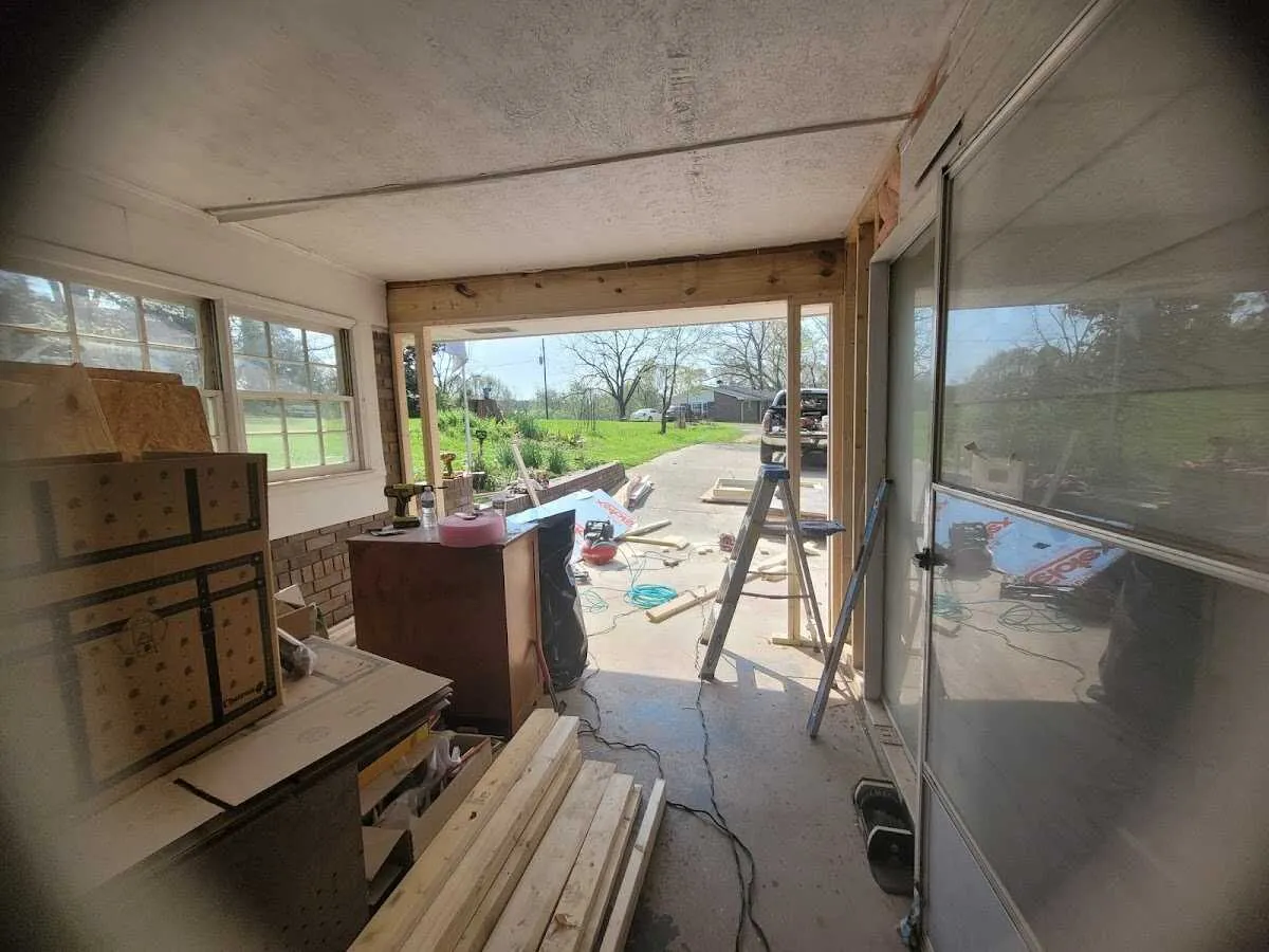 Air movers and dehumidifier for Water Mitigation Services in Indian Harbour Beach